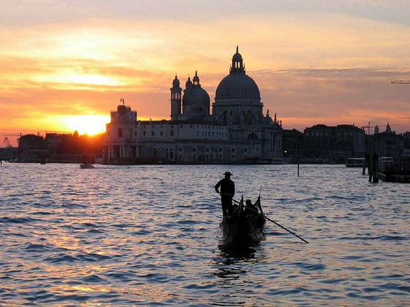 Veneţia, city break-ul îndrăgostiţilor