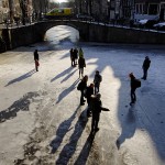 Amsterdamul devine un patinoar in aer liber