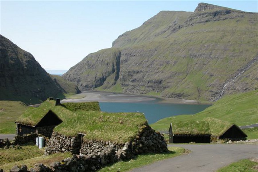 Ce obiective turistice inedite vizităm în Insulele Feroe